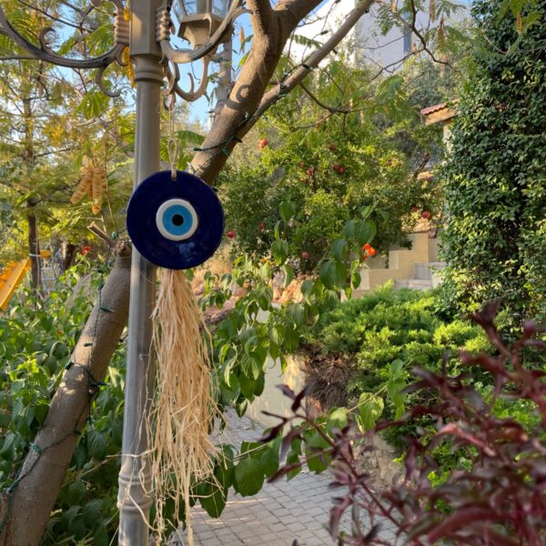 تعليقة العين الزرقاء - Image 2