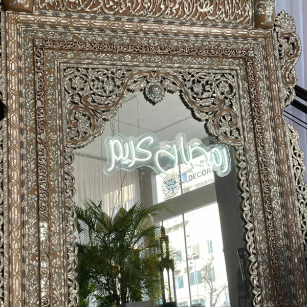 Neon Ramadan Kareem in Arabic - Image 4