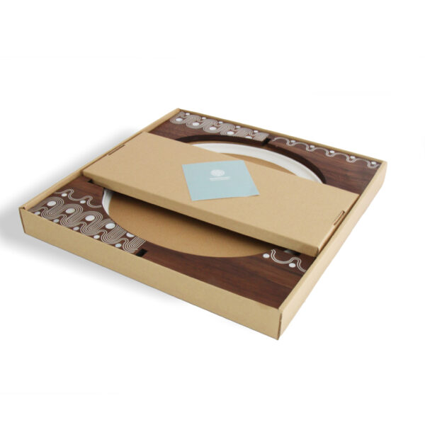 Janbiyah Stand with Porcelain 14 Inch Plate - Image 2