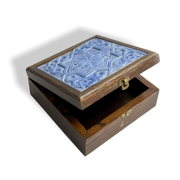 Wood&Porcelain Blue Box - Image 2