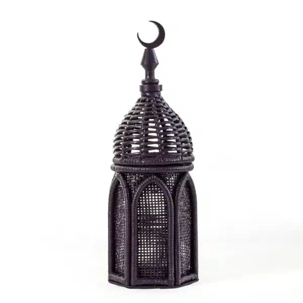 منارة راتان مجلس صغيرة بلون البرقوقي | ارتفاع 38 سم | ديكور رمضان 2026 من ديكورايشن ون - Image 1